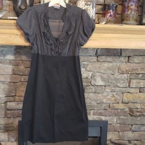 SALE⚡️FANTASTIC POKA DOT RUFFLE VNECK DRESS SZ 13